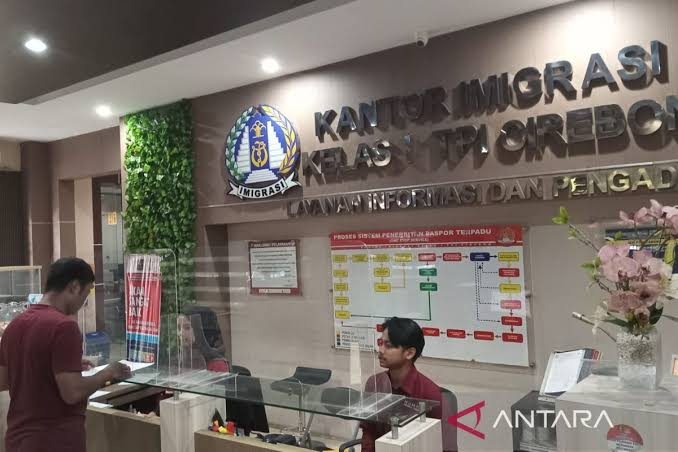 Kedatangan Perdana Debarkasi Kertajati, 444 Jemaah Kloter KJT-01 Tiba di Tanah Air